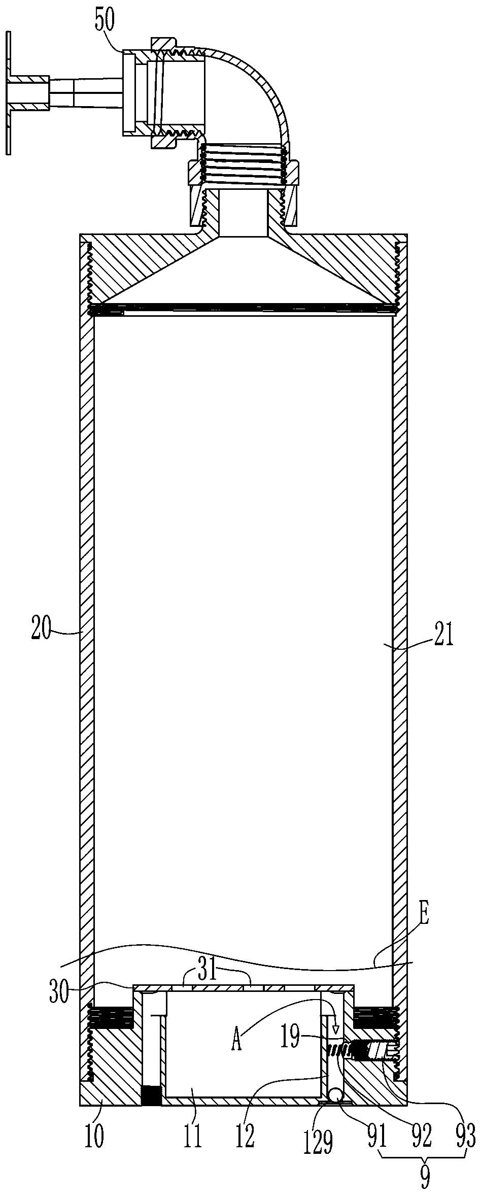 Automatic fire extinguishing device with leakage stopping structure