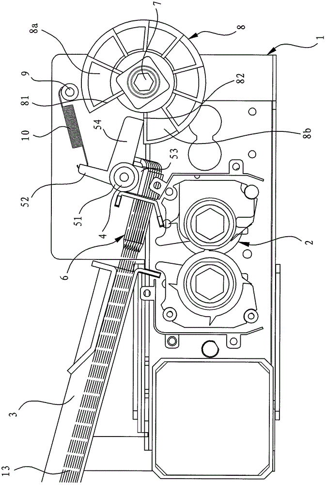 Automatic paper feeding structure of shredder