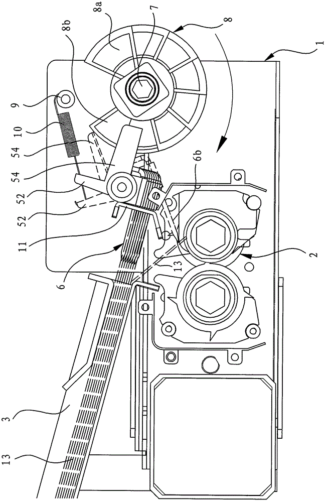 Automatic paper feeding structure of shredder