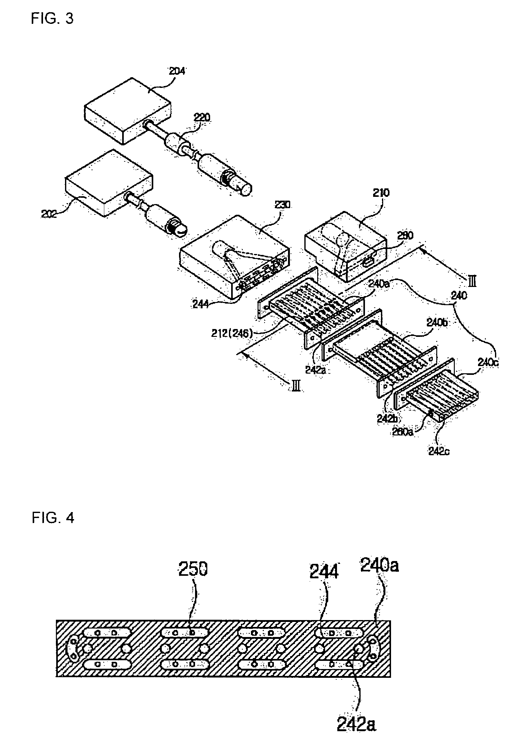 Nozzle for spraying sublimable solid particles entrained in gas for cleaning surface