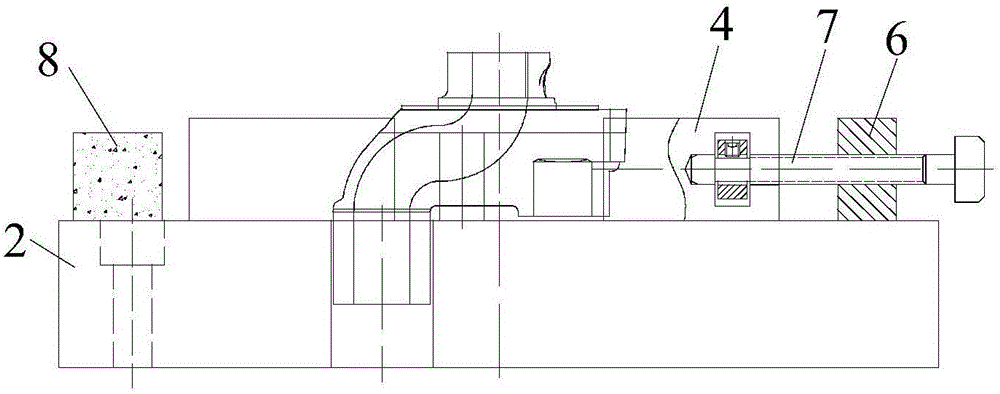 First process fixture for processing engine water pipe and first process processing method adopting first process fixture