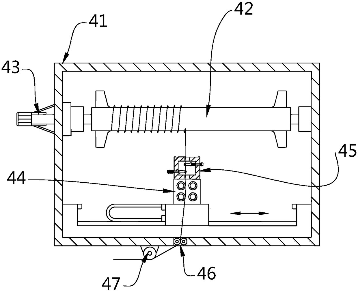 Surface cleaning device of copper-clad aluminum conductor through water-soluble drawing oil