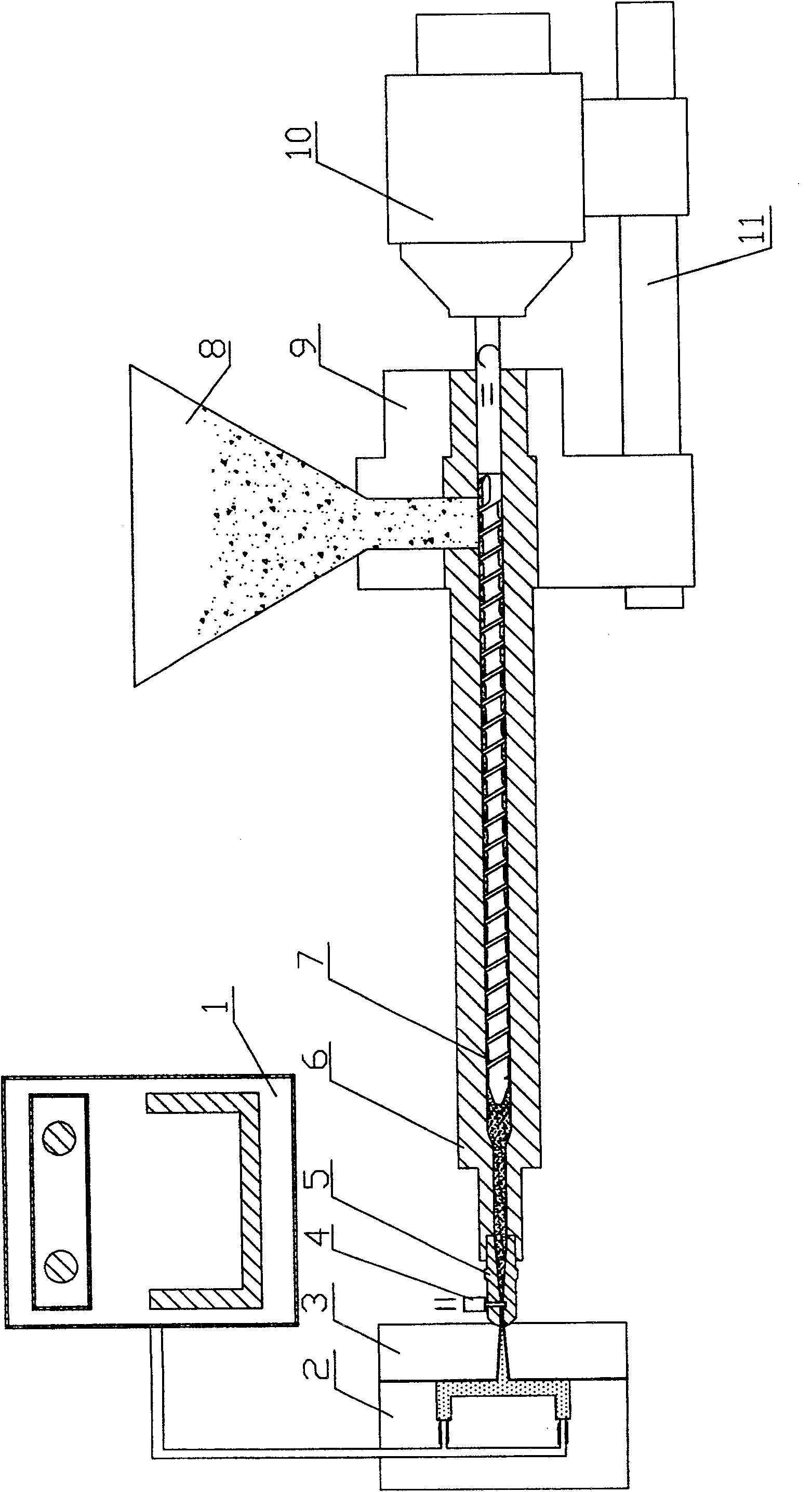 High speed injecting molding method by counter pressure method and chemical foaming method