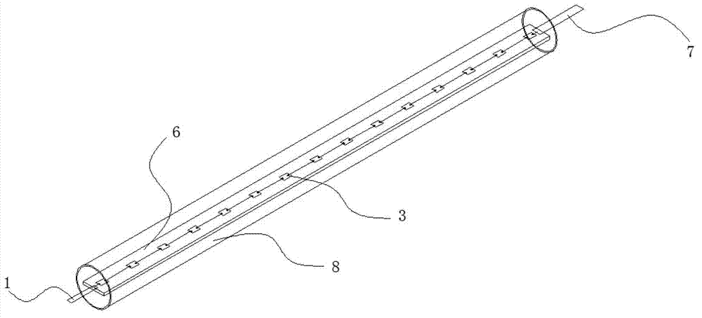 Self-heat-dissipation light emitting diode (LED) light source and manufacturing method