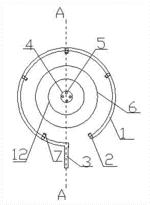 Furnace self-preheating oxygen-enriched burner with temperature-gathering type oxygen-enriched nozzle