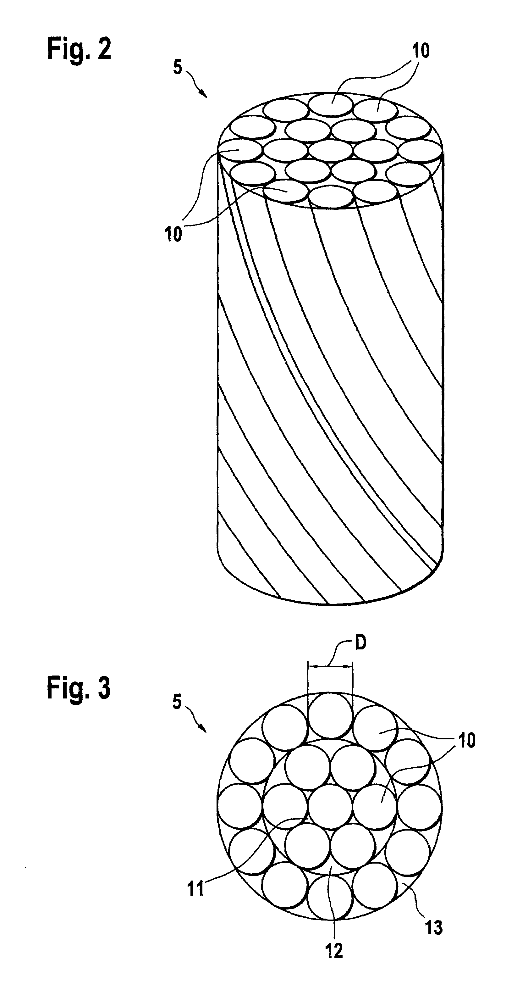 Apparatus for determining and/or monitoring the filling level of a product in a container