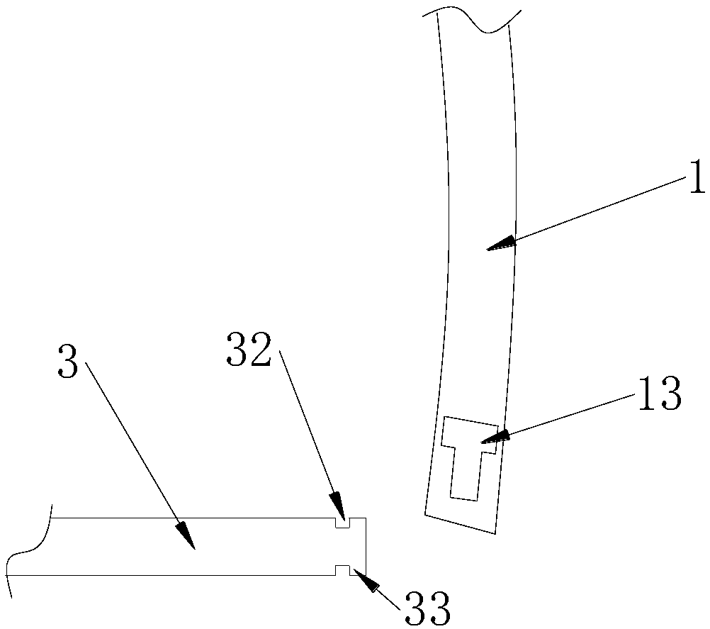 A safe and reliable quilt stand