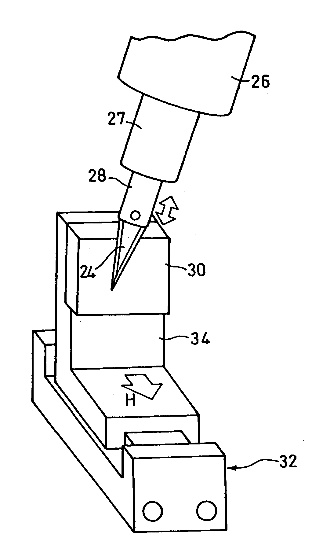 Ultrasonic trimming apparatus and ultrasonic trimming method