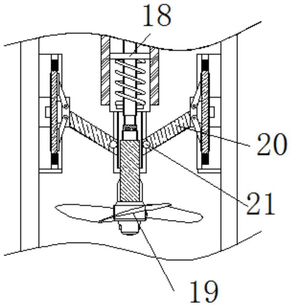 Detection machine for identifying mask types by utilizing capacitance change