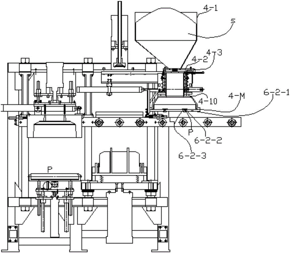 Casting mold manufacturing device