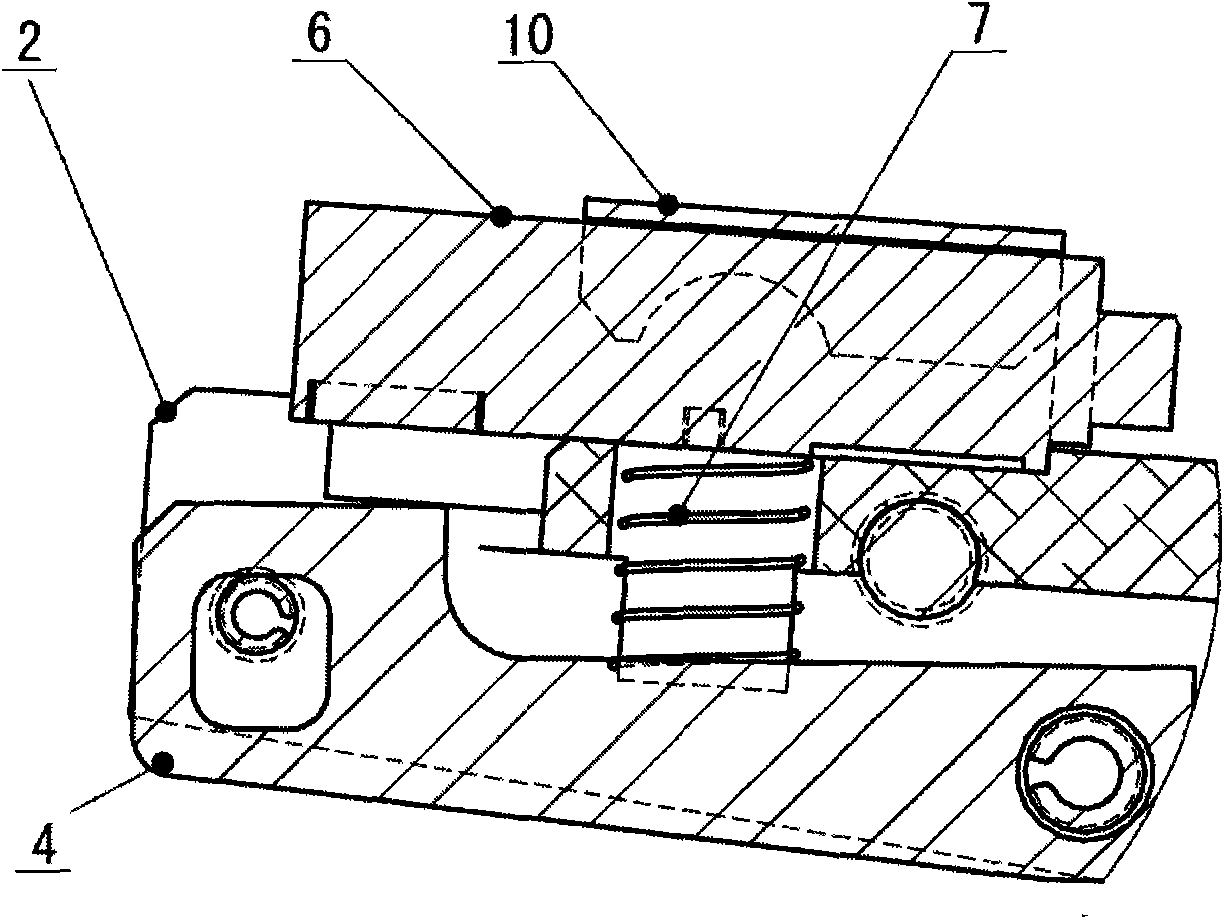 Flow channel clamp