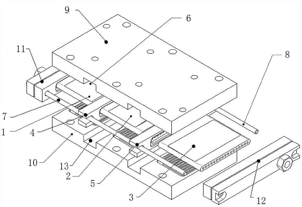 Symmetrical double-cathode structure battery and preparation method and discharging method thereof