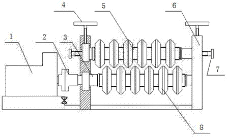 Angle steel pre-straightening device