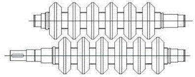 Angle steel pre-straightening device