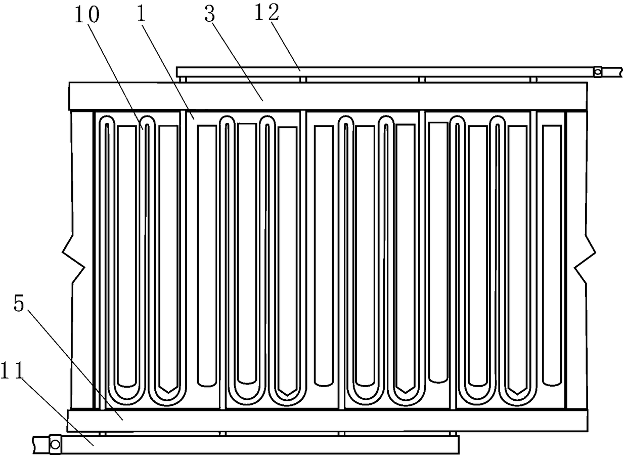 Heating bed for heating asphalt concrete raw materials by using waste heat of drying cylinder