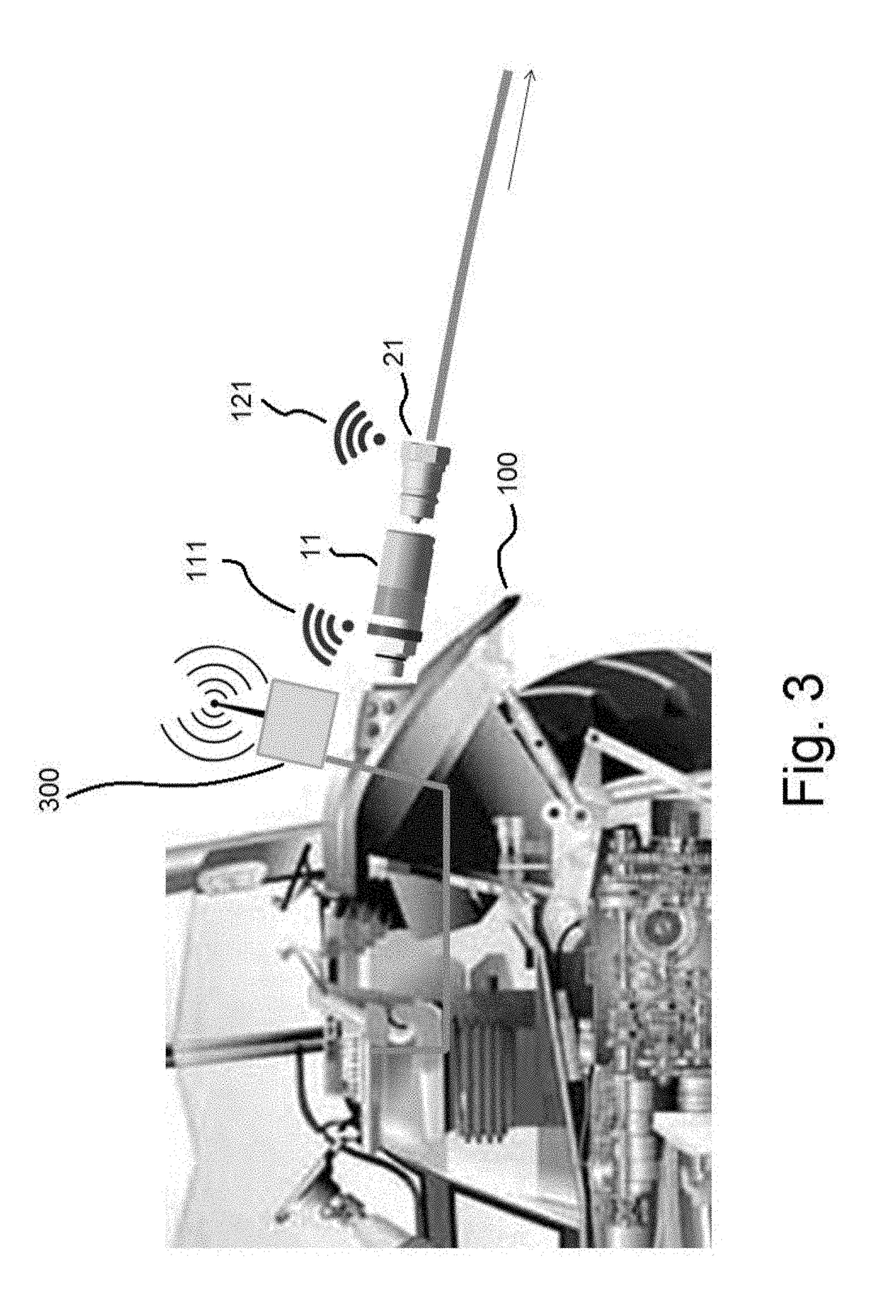 Connector for hydrodynamic applications equipped with at least one detection sensor