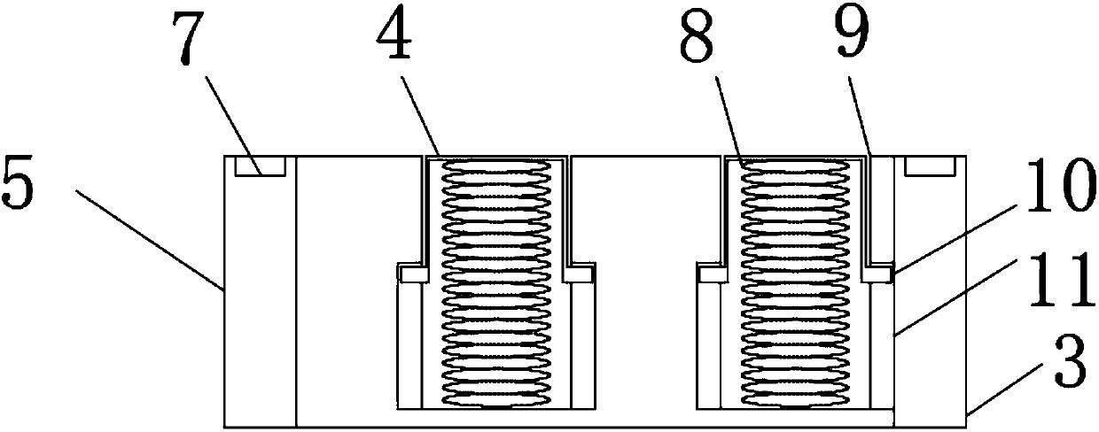 Protection and safety relay device of magnetically opened and closed door