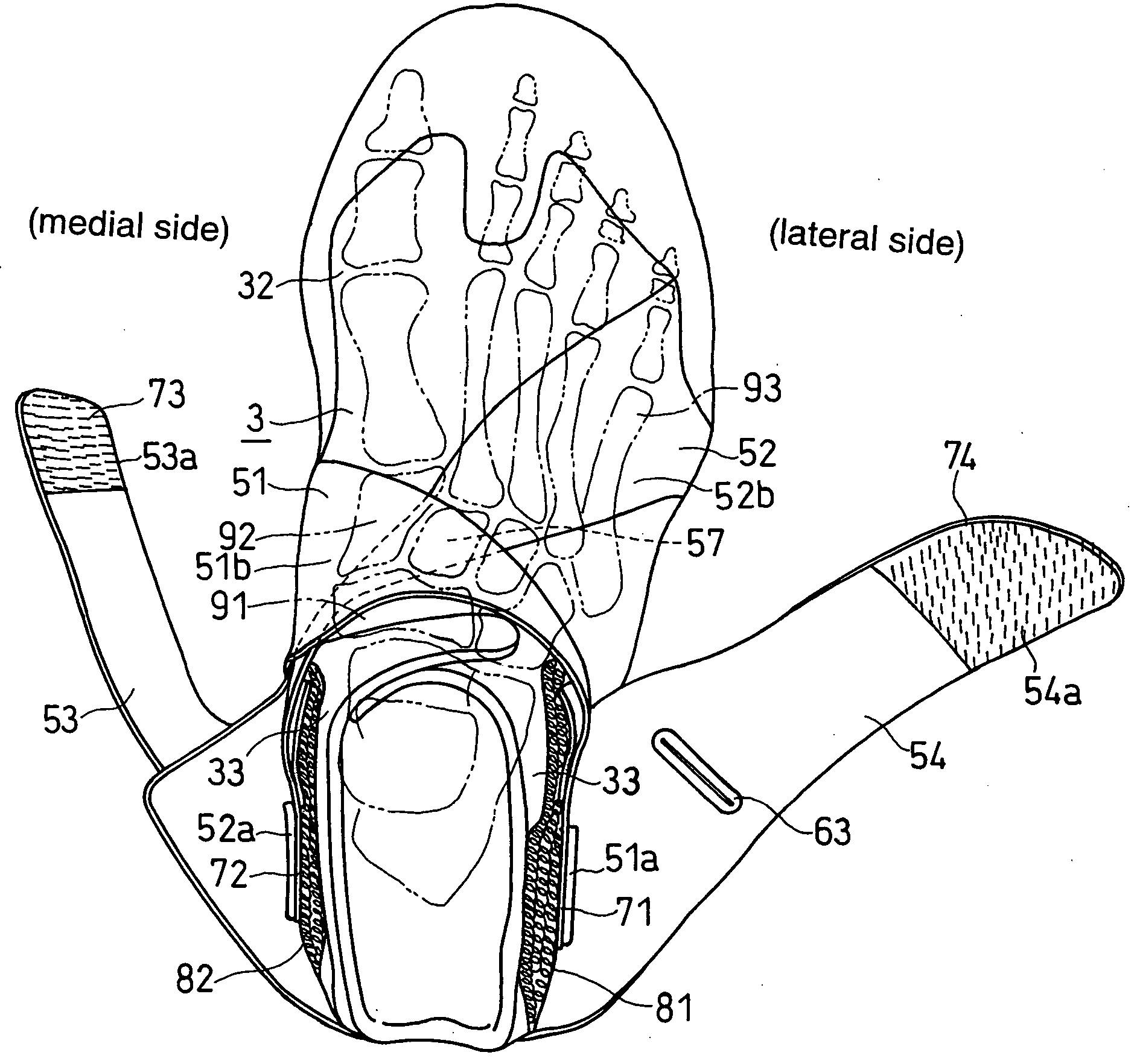 Shoe that fits to a foot with belts