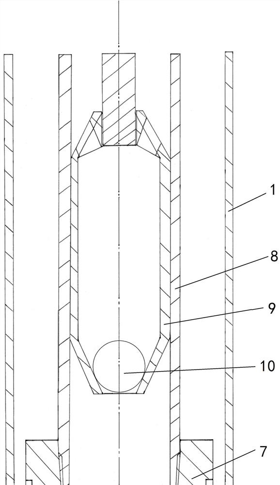 A device and method for continuously injecting light oil to realize cold recovery of heavy oil