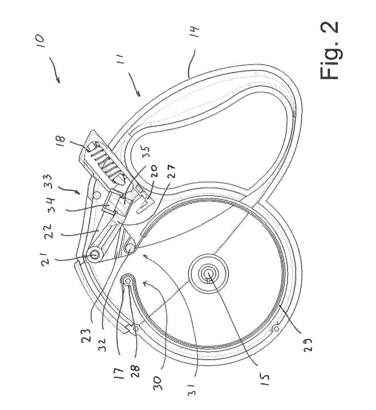 Retractable leash for rolling up and unrolling a leash