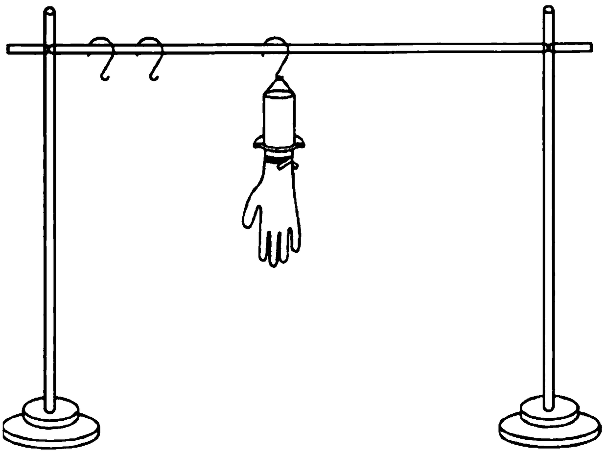 Foaming glove and production method thereof