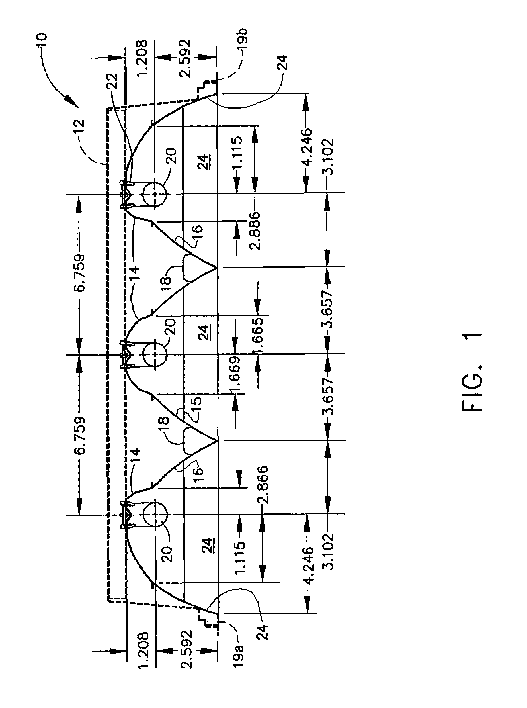 Luminaire having symmetrically opposed asymmetrical reflectors