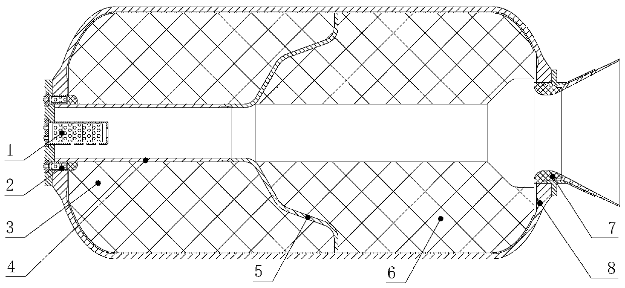 Interlayer structure for reducing interlayer strain of double-pulse solid engine