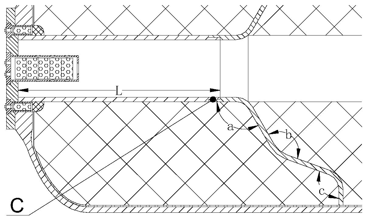 Interlayer structure for reducing interlayer strain of double-pulse solid engine