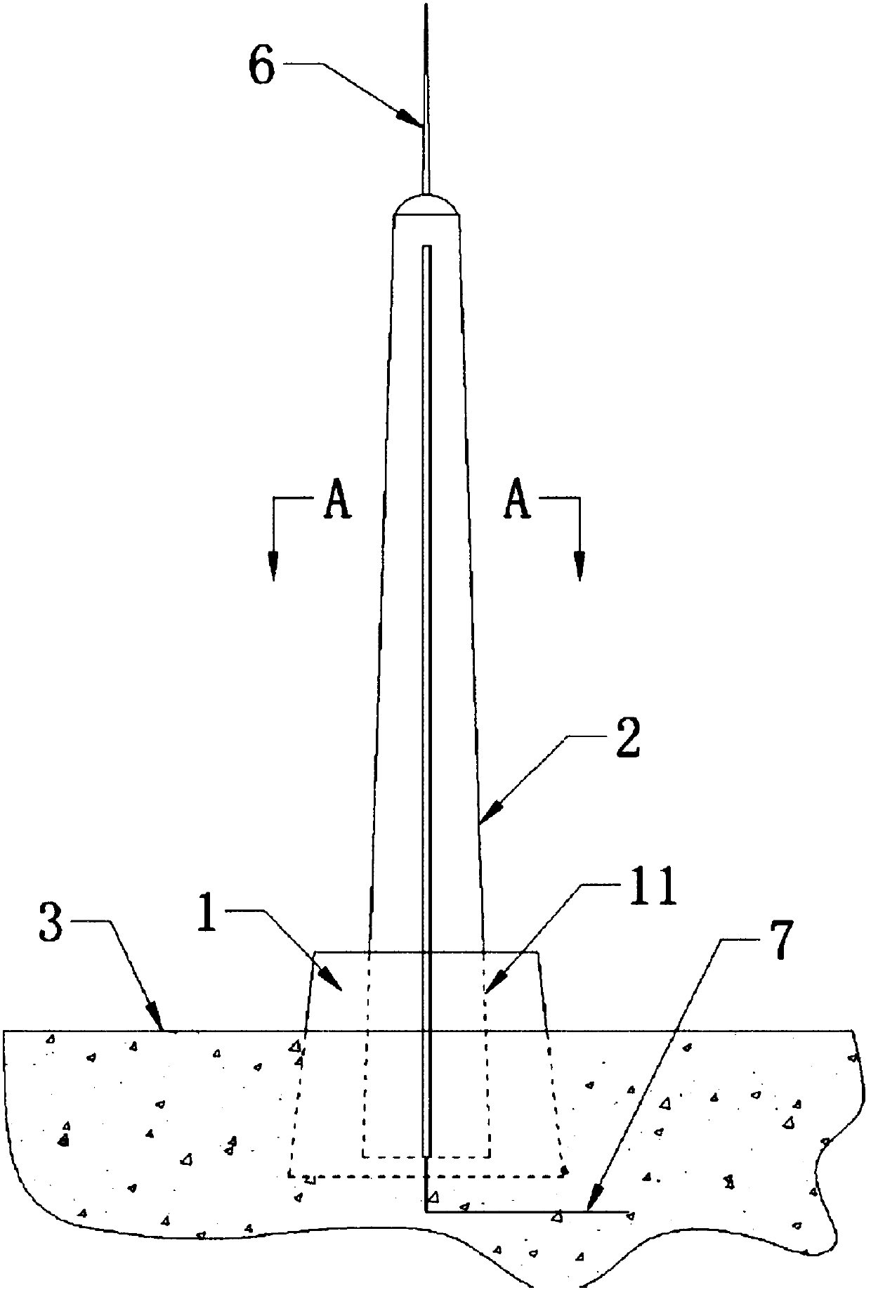 Wire pole free of stay wire and easy to climb