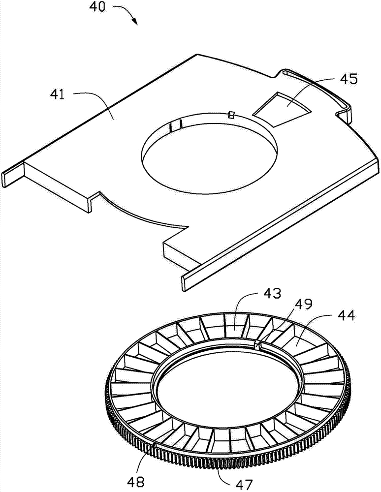 Automatic medicine retrieving device