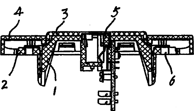 Wall socket convenient in mounting and demounting