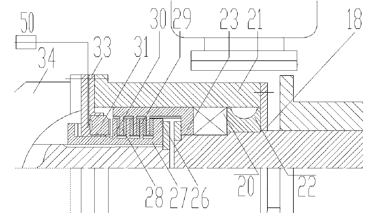 Energy recycling and reusing device of hoisting machinery