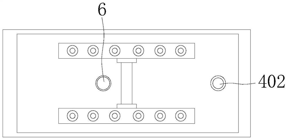 Capacitive coupler pouring mold with rapid cooling function