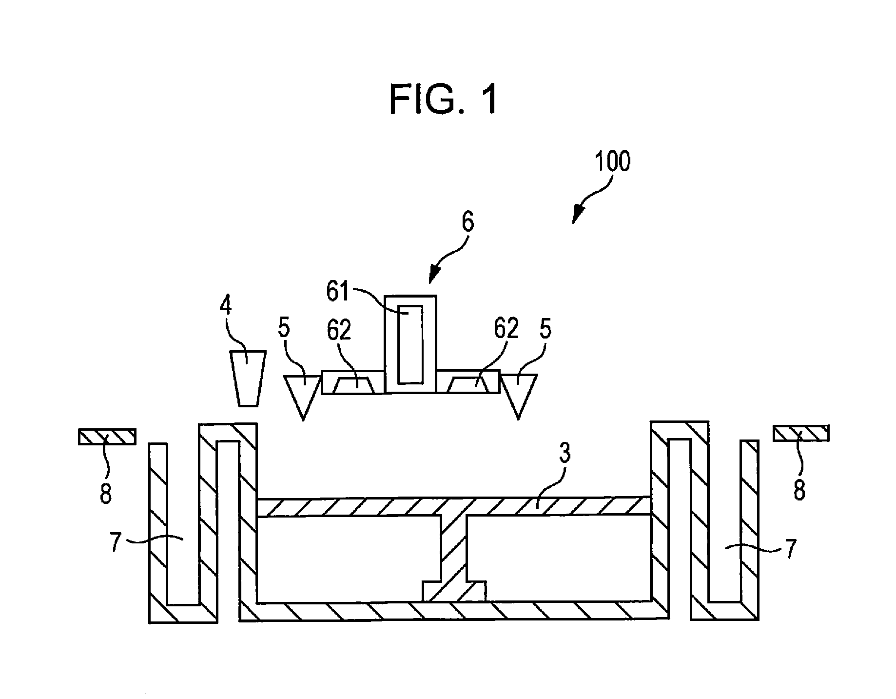 Apparatus for producing three-dimensional structure, method of producing three-dimensional structure, and three-dimensional structure