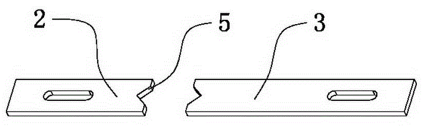 Chain clip element correction mechanism