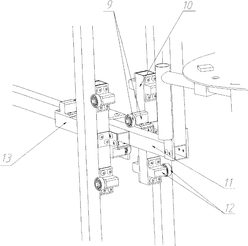 Three-dimensional robot having obstacle detouring function