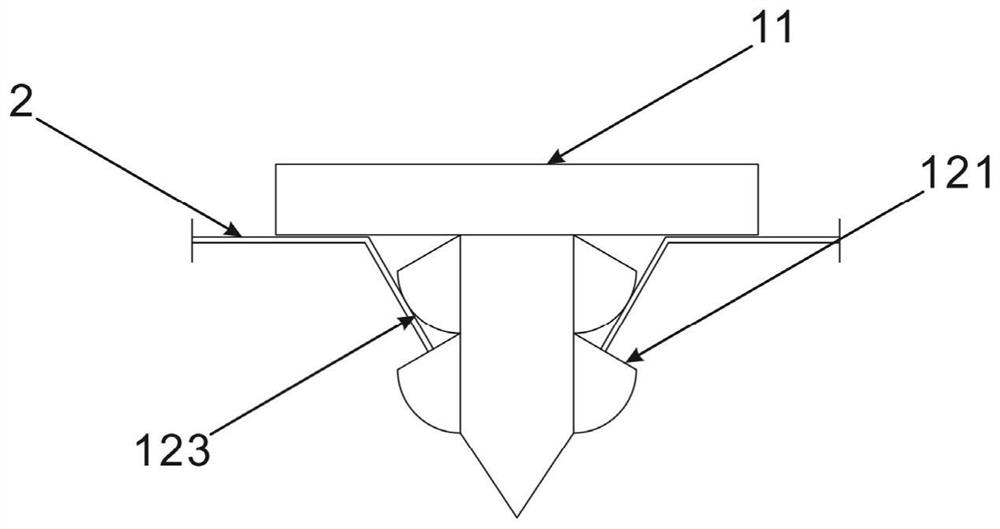 Fast-assembly connecting structure and nut-free hammering fixing method