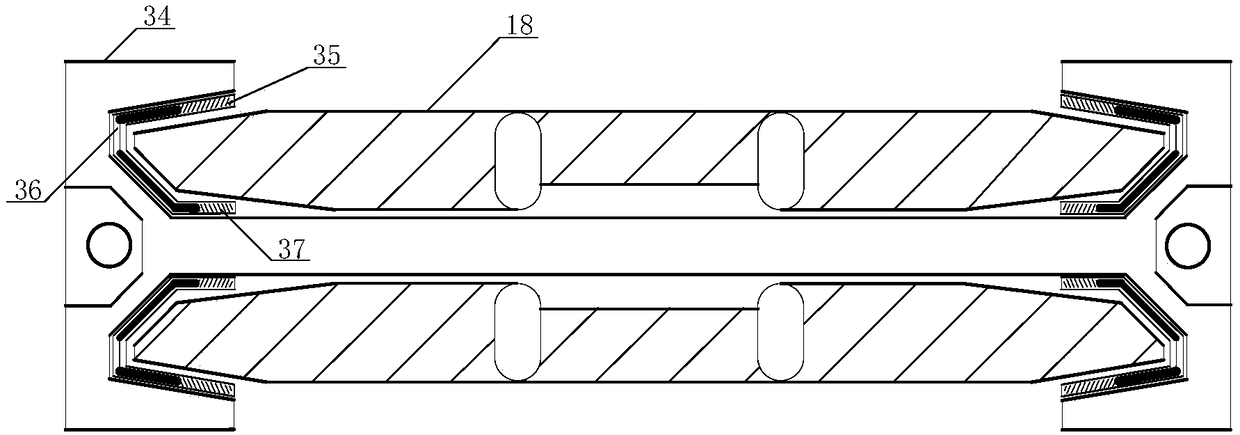 Multi-parameter fusion recognition device for broken chain fault of scraper conveyer