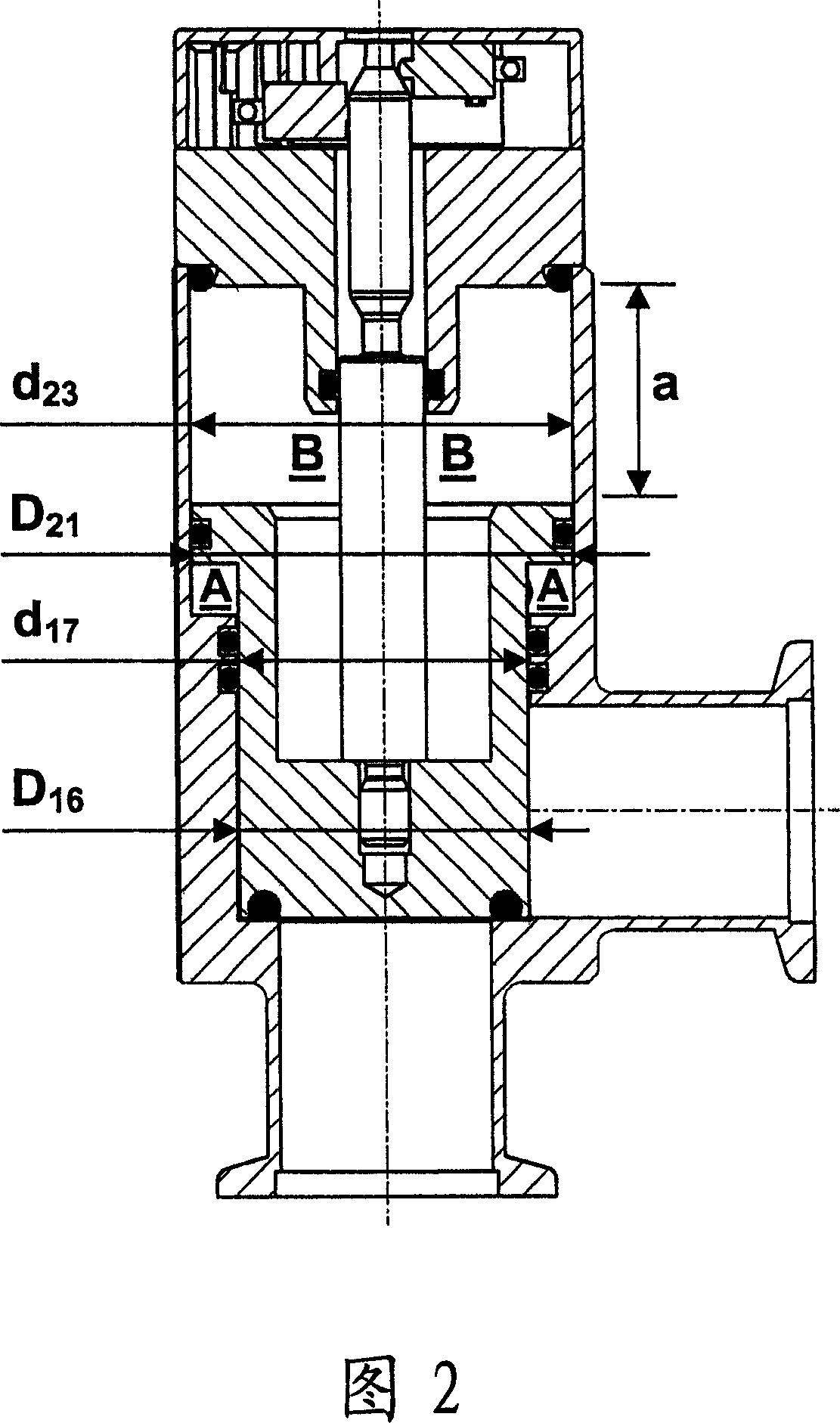 Valve for essentially gastight closing a flow path