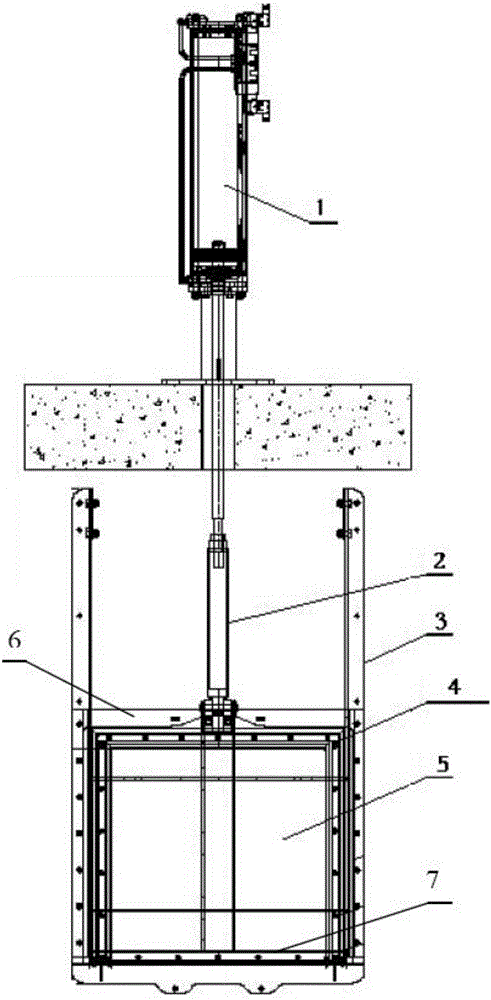 Self-sealing gate