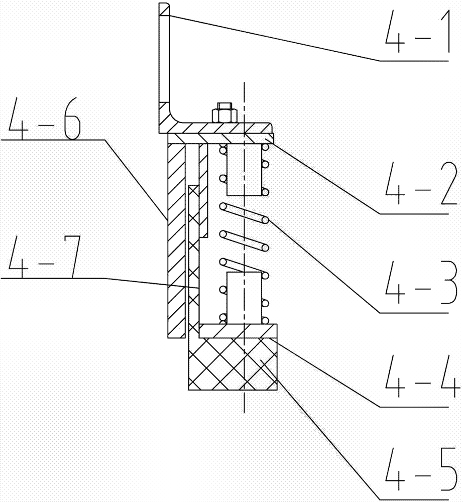 Three-dimensional limiting type elastic sealing device of lower breast board of circular cooler trolley