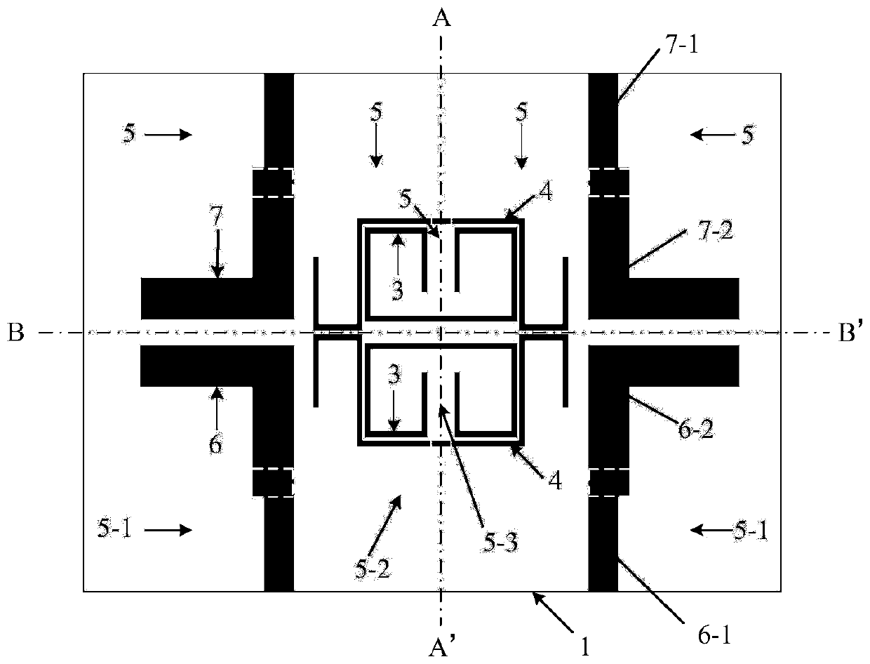 Differential dual-frequency band-pass filter with high selectivity