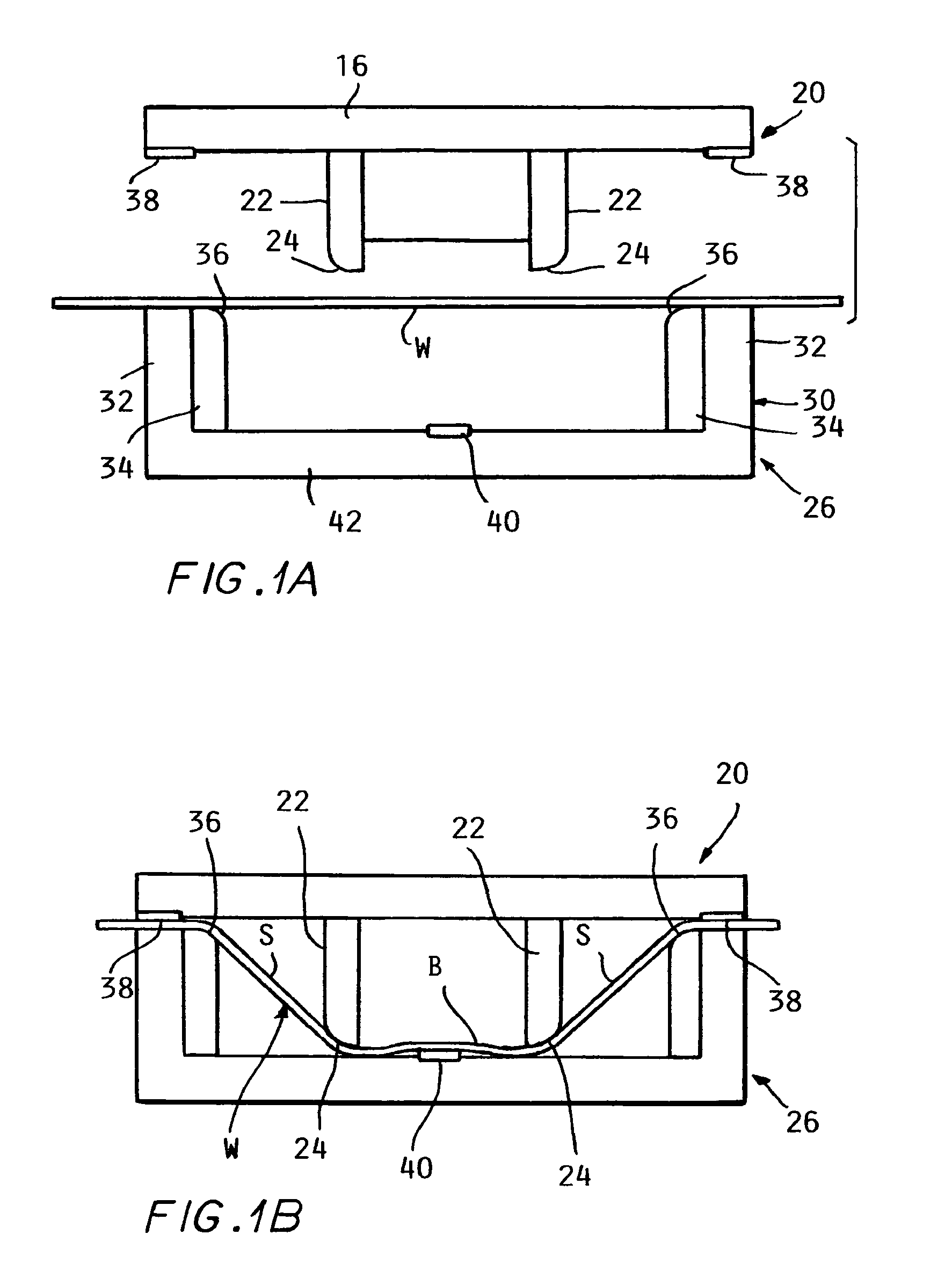 Adjustable corrugating die sets and method of forming corrugations of varying configurations