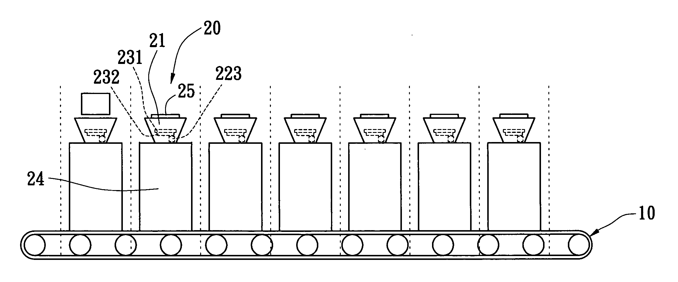 Continuous production vacuum sintering apparatus and vacuum sintering system adopted to the same