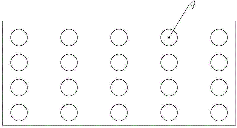 Crushing machine capable of separate screening