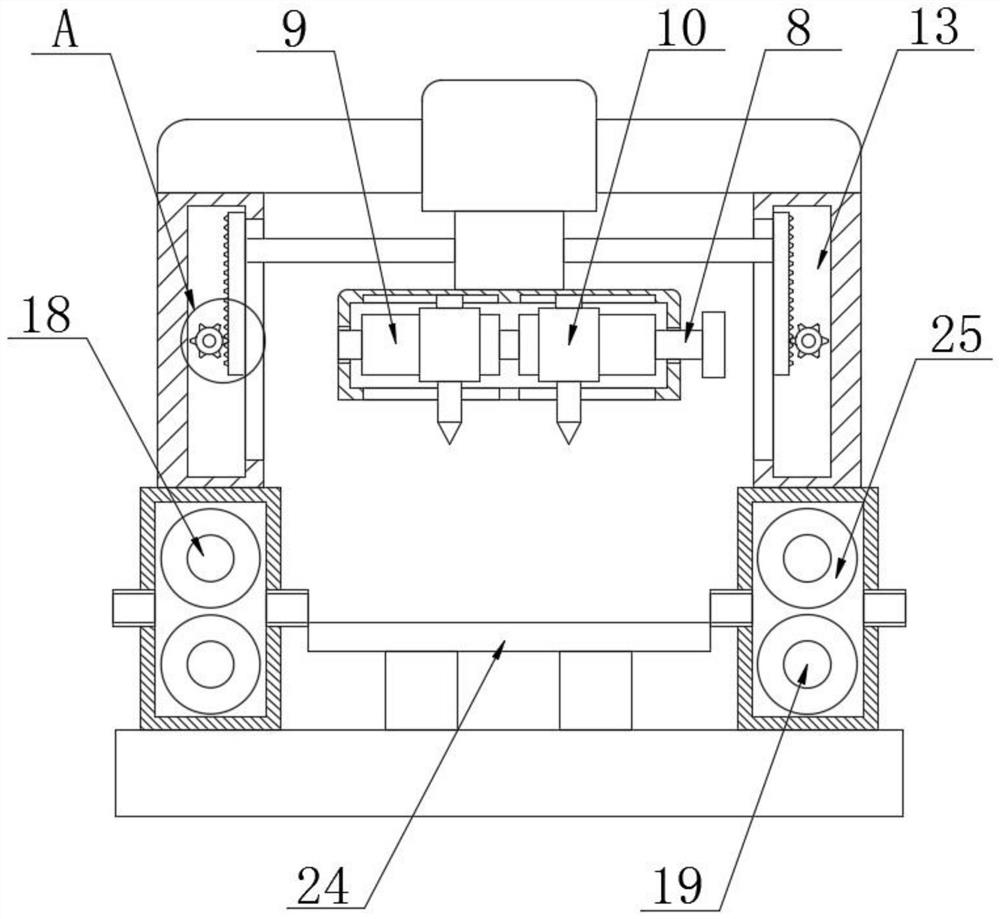 Trademark machine cutting device for label manufacturing