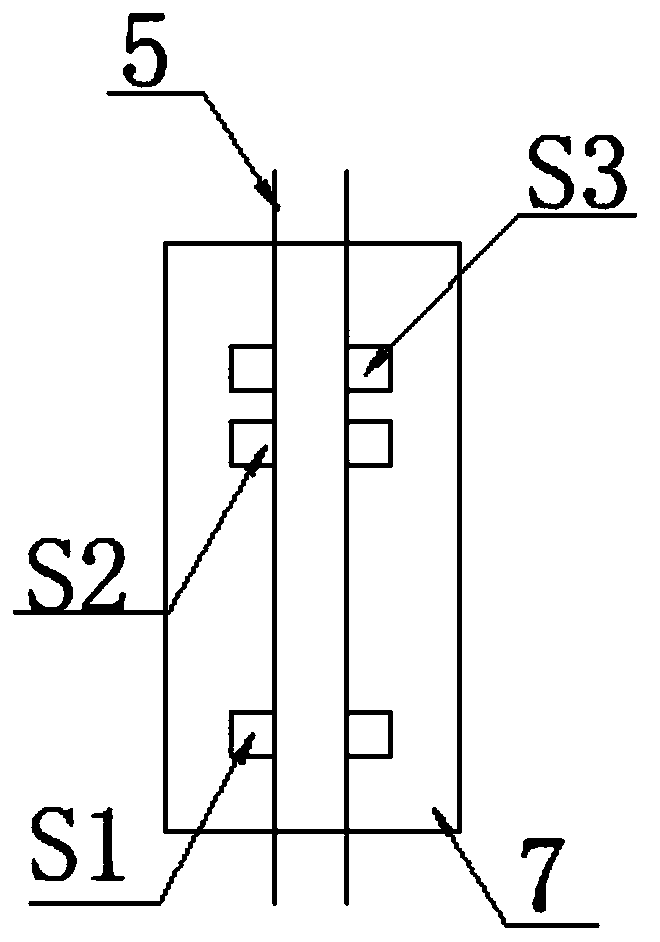 Device and method for continuously measuring release flux of bubbles in water body