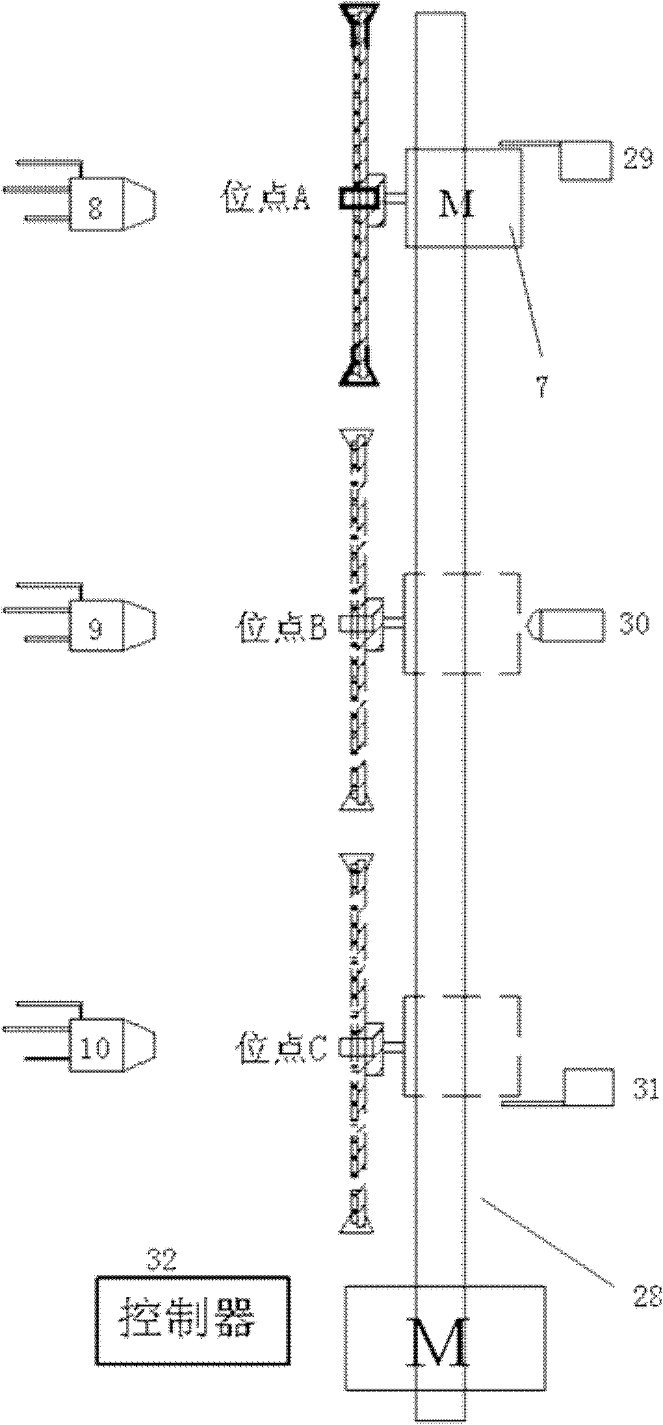 Automatic assembling device and method of multilayer composite separation membrane