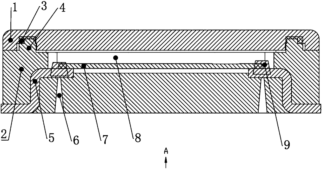 Plastic-packaged quartz crystal resonator shell and preparation method thereof