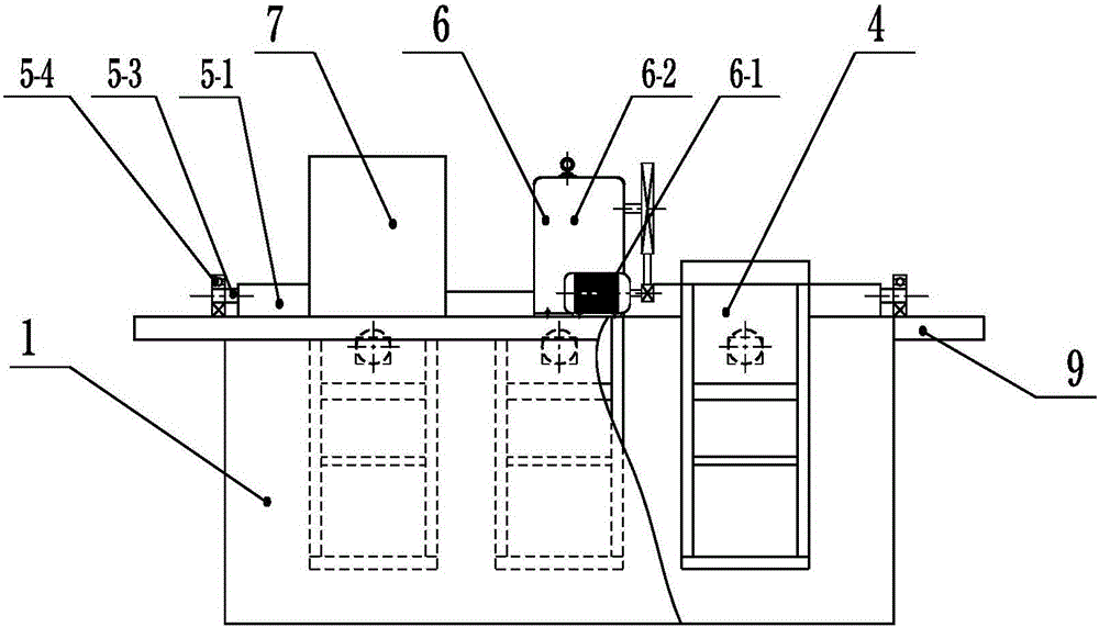 A reciprocating motion inclined plate box thickening classifier